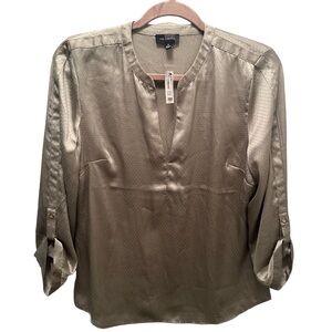 The limited gray Blouse